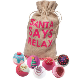  Bomb Cosmetics Santa Says Relax Handmade Hessian Sack Bath Blaster Gift Pack