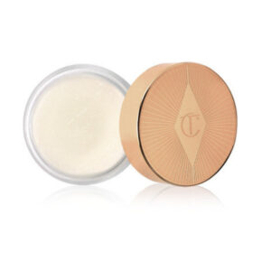 Charlotte Tilbury Magic Lip Scrub